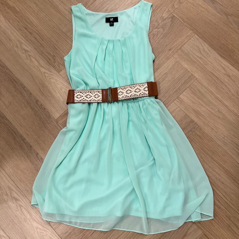 Iz Byer Dress Mint Green Color with a Tan Belt
